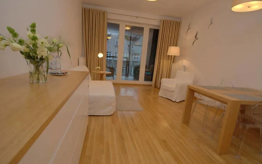 Irs Royal Apartments - Kwartal Kamienic Gdansk Poland