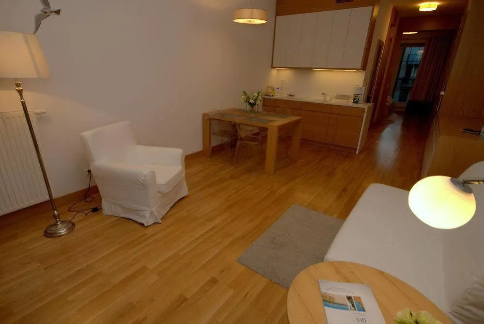 Irs Royal Apartments - Kwartal Kamienic Gdansk 0*,  Poland